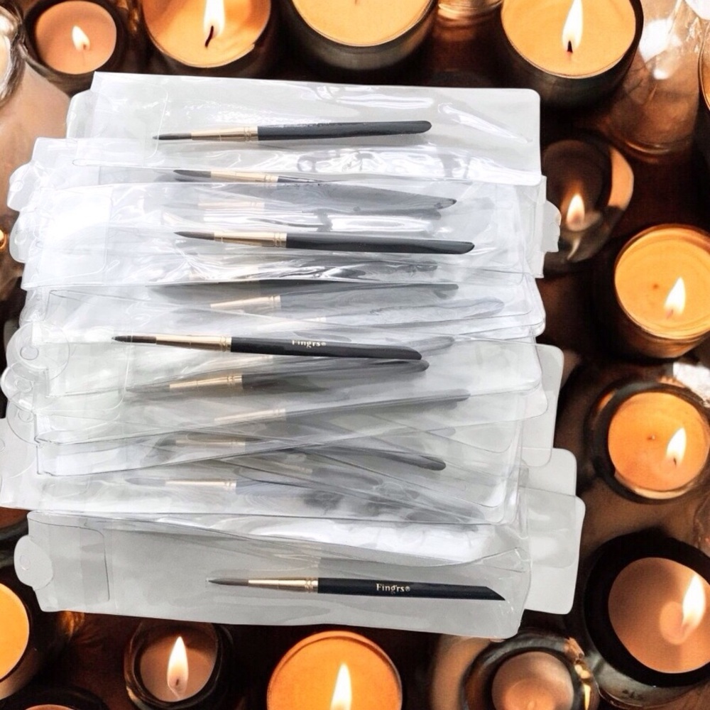 🆕 25 Pieces Acrylic Nail Brushes by Fingrs